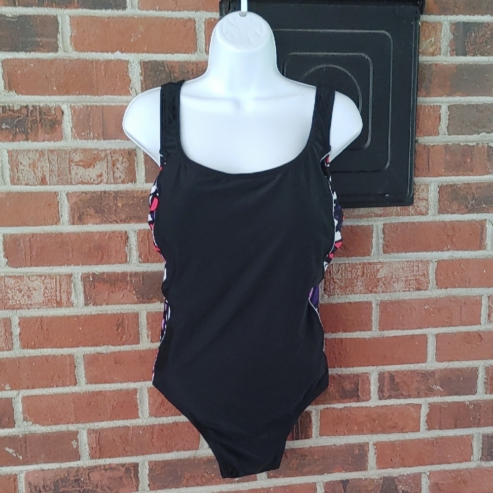Catalina Black 1 Piece Swimsuit with Patterned Side Panels Size 1X
